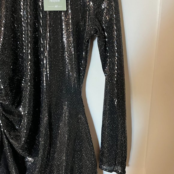 H&M Sequined Bodycon Dress - Size M - Picture 9 of 12